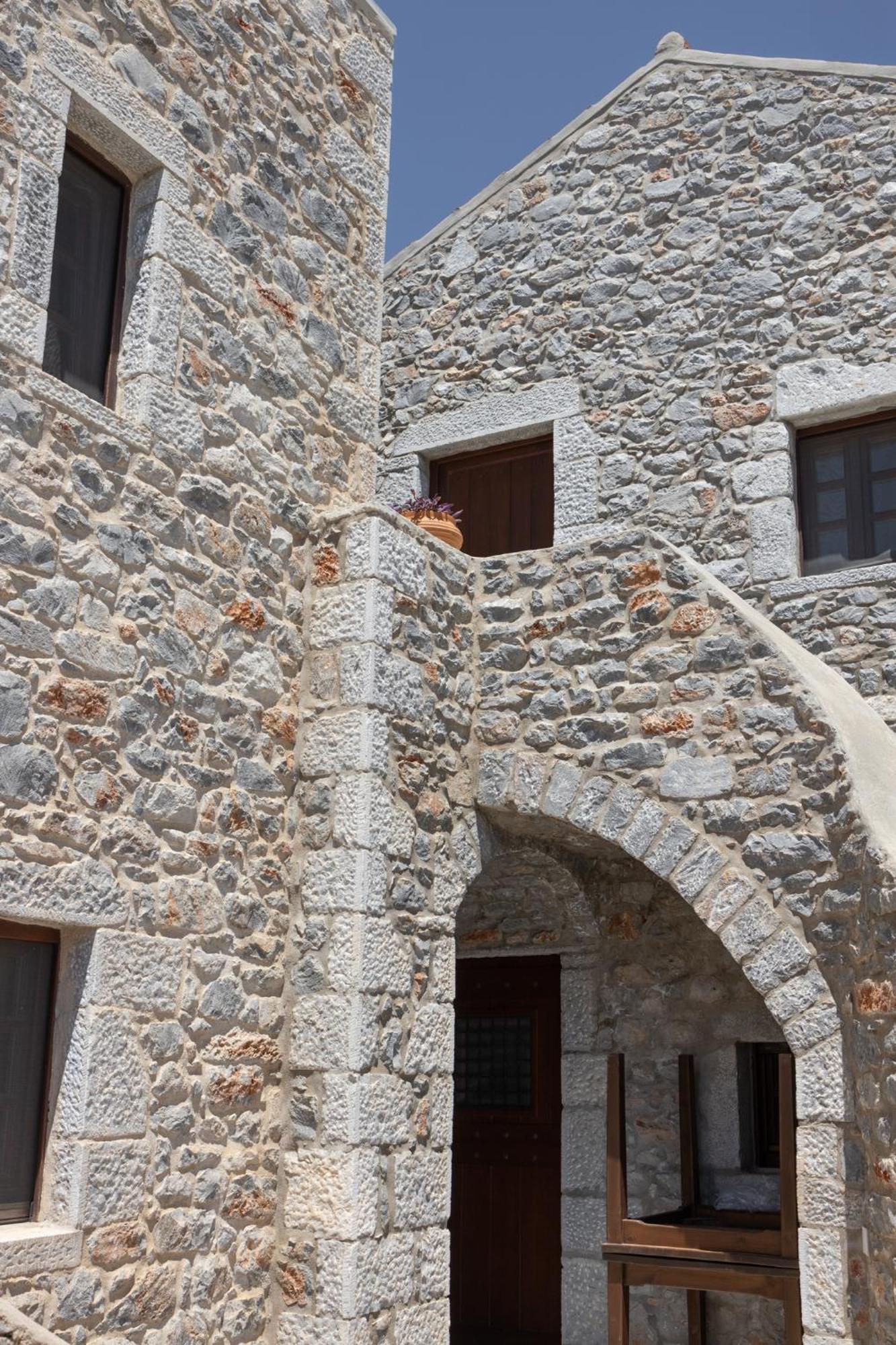 Petritis Guesthouse イティロ エクステリア 写真